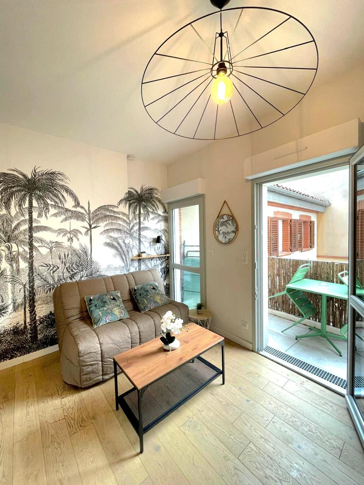 Studio Chic & Balcon - Hypercentre - Gare - Metro Toulouse Extérieur photo